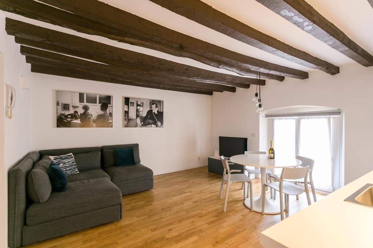 Mortara Navigli Apartments Мілан Екстер'єр фото
