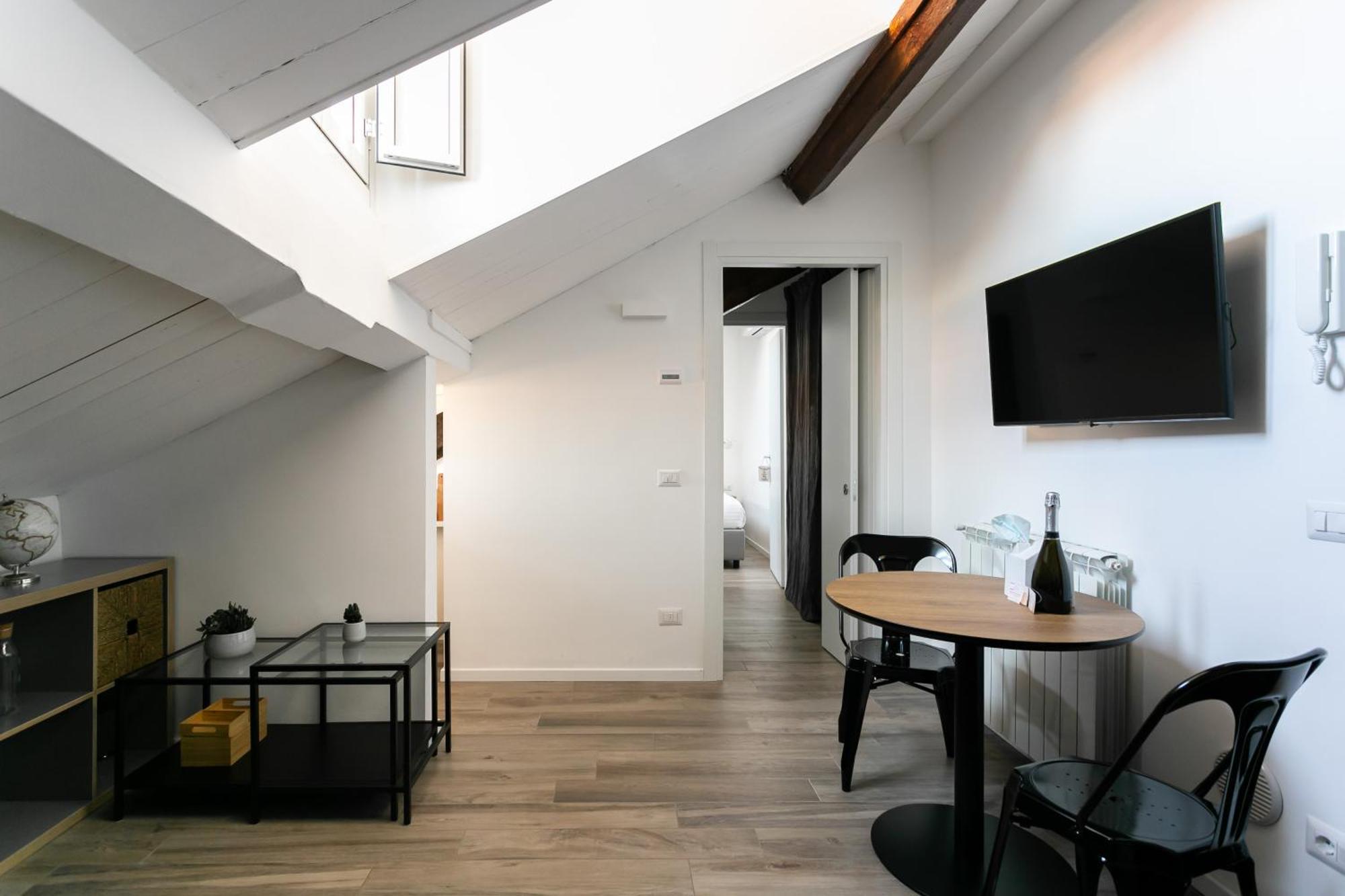 Mortara Navigli Apartments Мілан Екстер'єр фото
